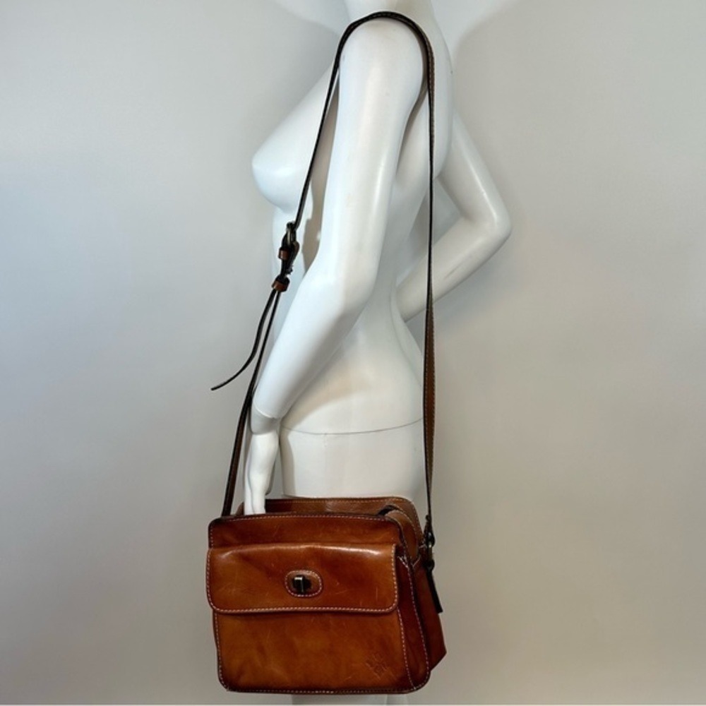Patricia Nash Italian Leather Crossbody Purse - Picture 5 of 5